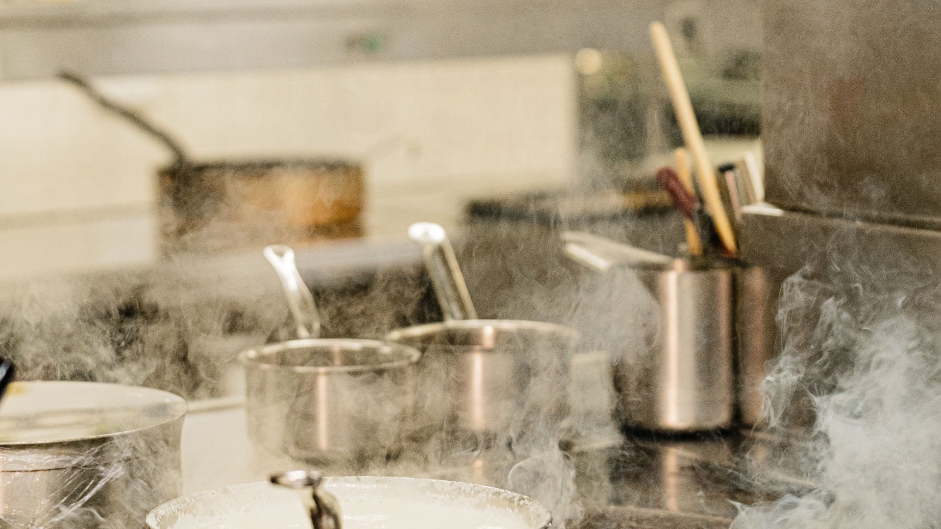 Dans les cuisines du Manoir du Lys